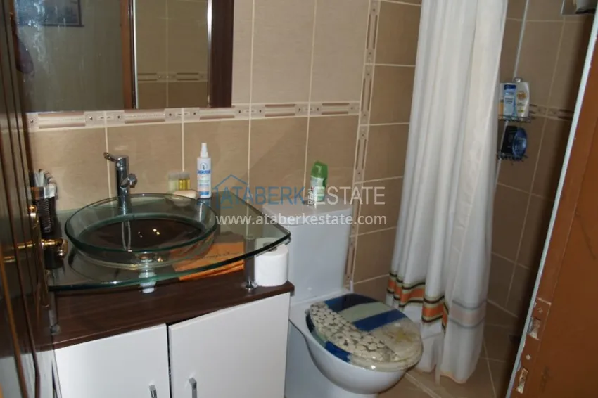 Приобрести Вилла в Алании, район Тюрклер с мебелью и бассейном на крыше 17 