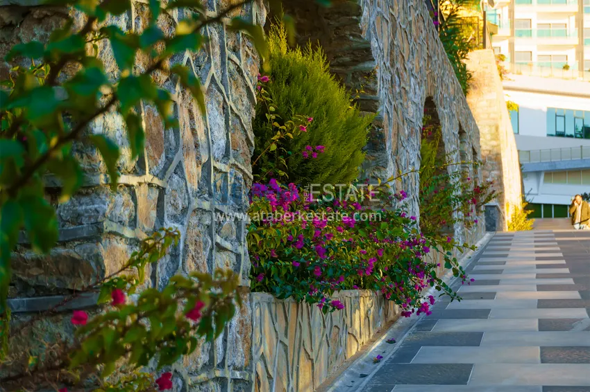Квартира в Каргыджаке с новой мебелью в комплексе на первой береговой линии 21 
