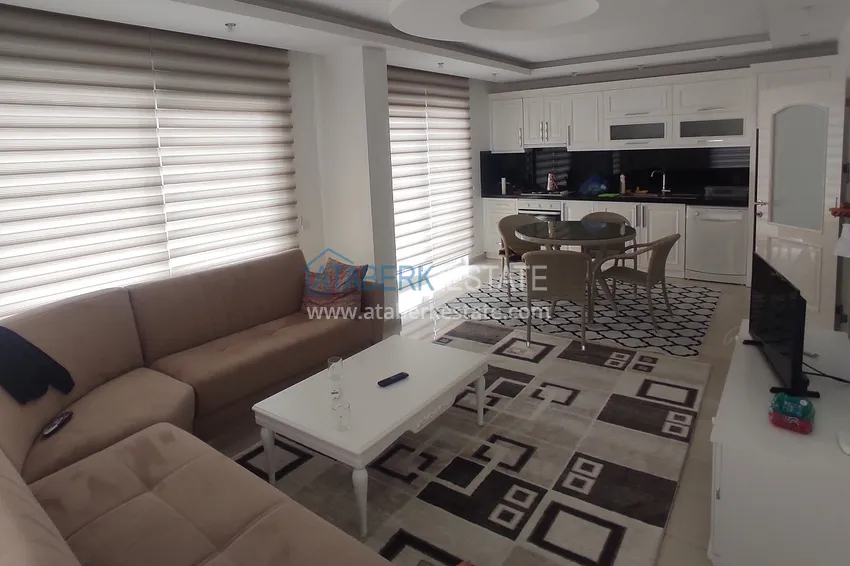 Приобрести Квартиры-пентхаусы в Алании с мебелью, район пляжа Клеопатра  2 