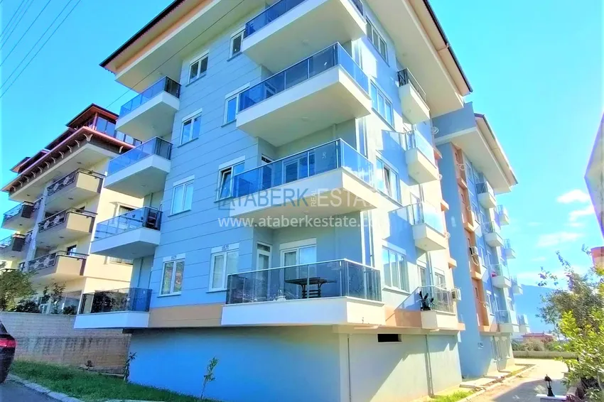 Квартира в Оба трёхкомнатная с чистовой отделкой и видом на горы 1 