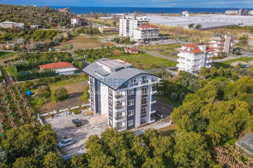 Квартиры и пентхаусы в районе Демирташ со стильным интерьером в новостройке 3 