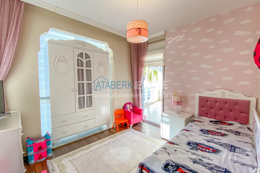 Приобрести Садовый дуплекс в Кестеле четырехкомнатный в 200 метрах от моря 19 