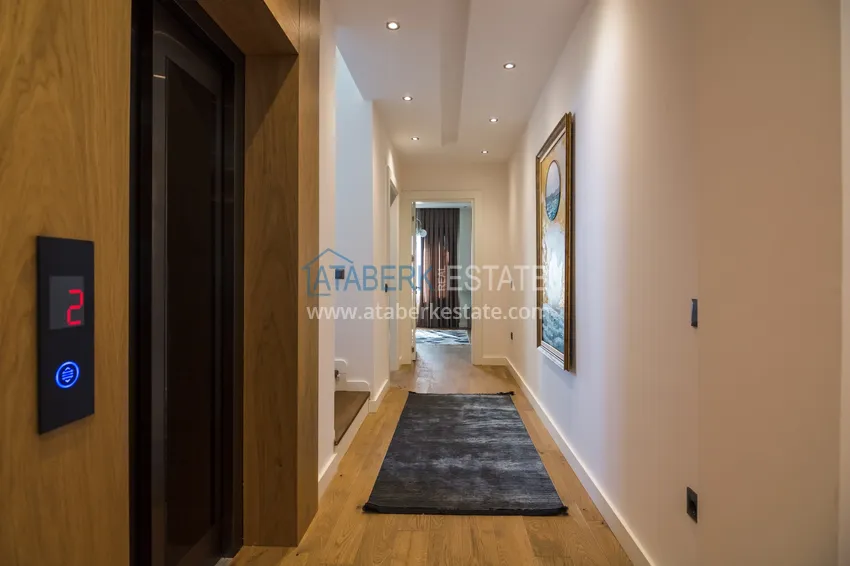 Приобрести Отдельно стоящая трехэтажная вилла в районе Кестель. С правом на гражданство!  22 