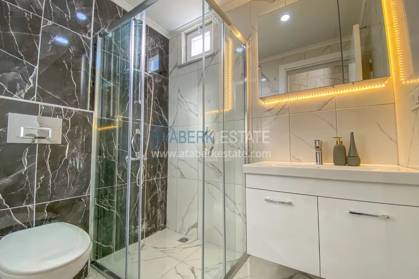 Приобрести Квартиры и пентхаусы в районе Демирташ со стильным интерьером в новостройке 37 