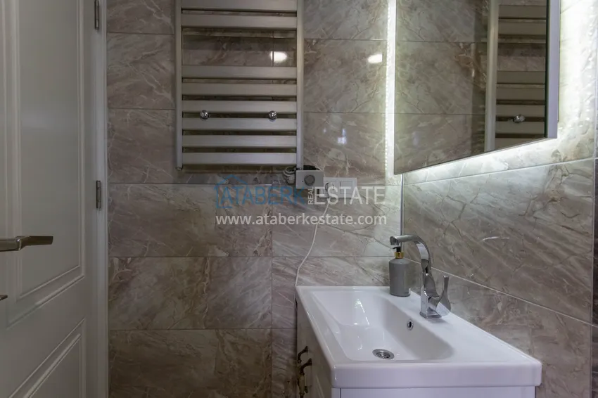 Приобрести Дуплекс в Махмутларе с мебелью и видом на море и горы в новом комплексе 25 