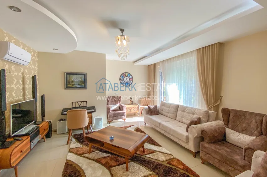 Приобрести Садовый дуплекс в Кестеле четырехкомнатный в 200 метрах от моря 27 