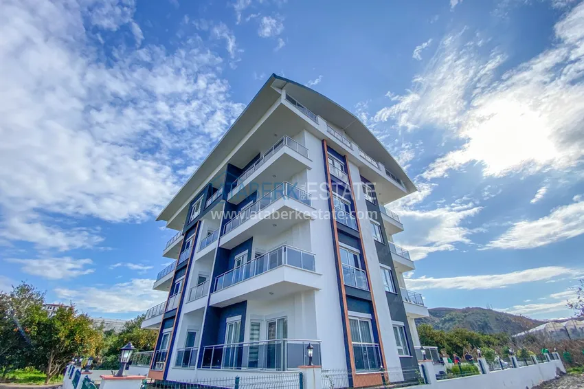 Квартиры и пентхаусы в районе Демирташ со стильным интерьером в новостройке 6 