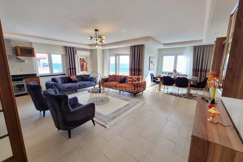 Приобрести Пентхаус в Махмутларе с видом на море и горы в резиденции на первой береговой 2 