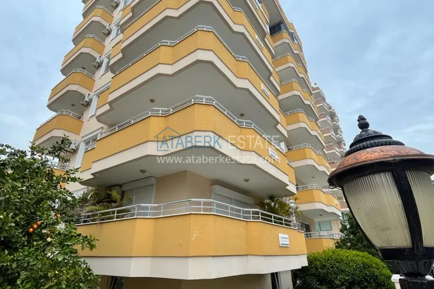 Квартира в районе Махмутлар с мебелью и видом на море в жилом комплексе с бассейном  3 