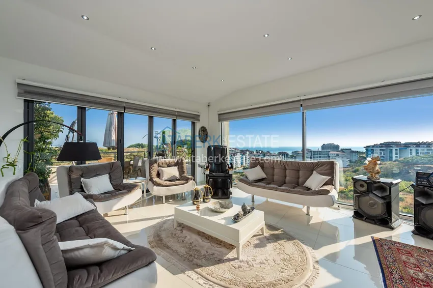 Приобрести Пентхаус-дуплекс в Кестеле меблированный с видом на море, горы и историческую крепость 2 