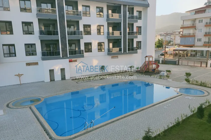 Квартира в районе Оба двухкомнатная с мебелью в уютном жилом комплексе 2 