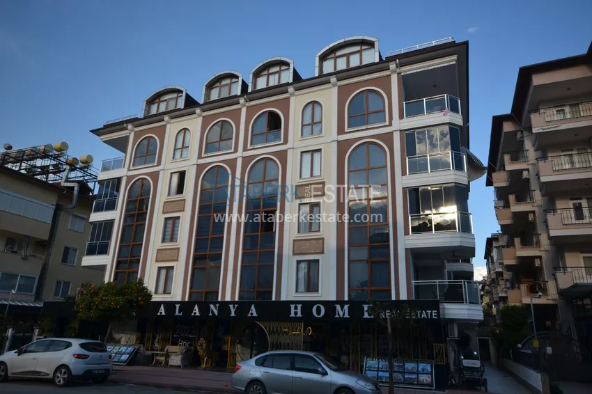 Квартира в районе Оба меблированная, рядом с морем 2 