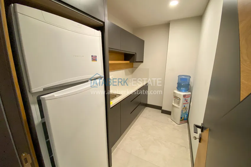 Приобрести Офисное помещение в современном бизнес-центр в активном деловом районе города – Оба  12 