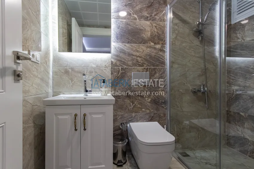 Приобрести Дуплекс в Махмутларе с мебелью и видом на море и горы в новом комплексе 39 