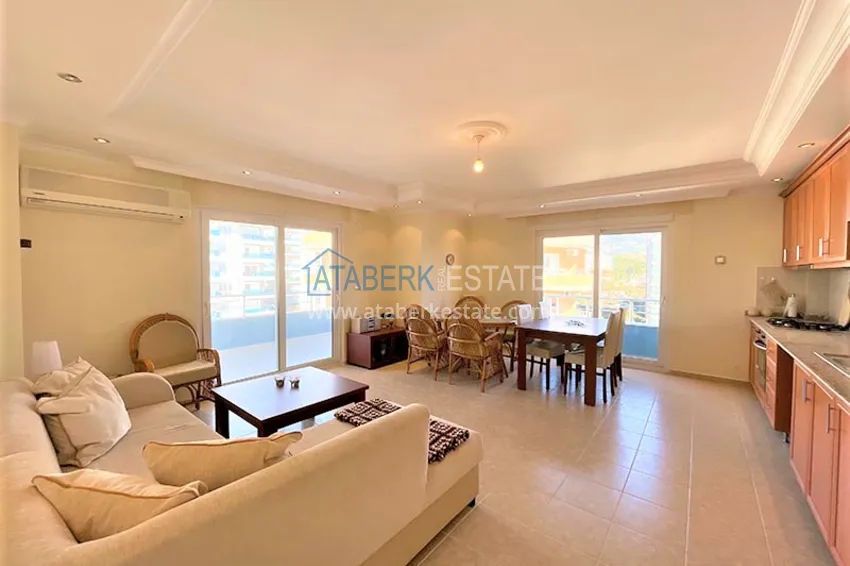 Квартира в Алании район Тосмур меблированная с видом на море и горы 2 