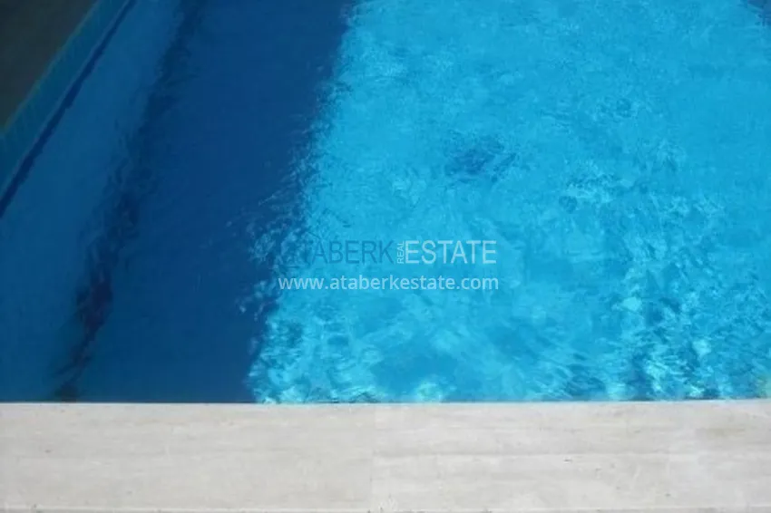 Вилла в Алании, район Тюрклер с мебелью и бассейном на крыше 5 