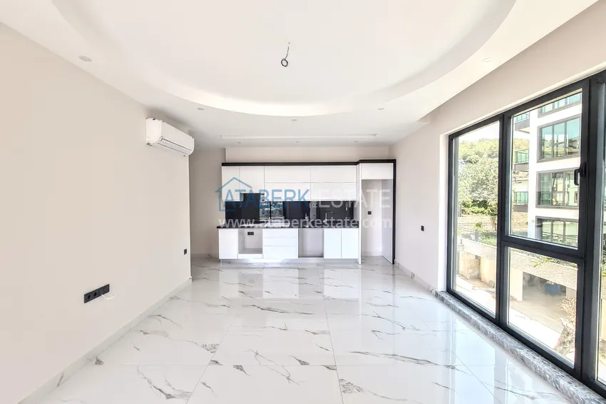 Приобрести Квартира в Каргыджаке с чистовой отделкой, в комплексе на первой береговой 4 