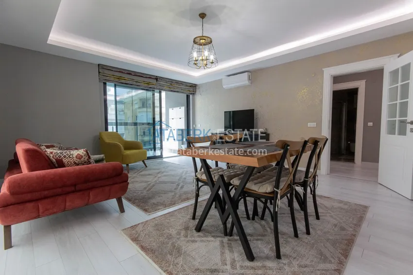 Приобрести Квартира в районе Махмутлар с мебелью и застекленными балконами в новом комплексе 4 