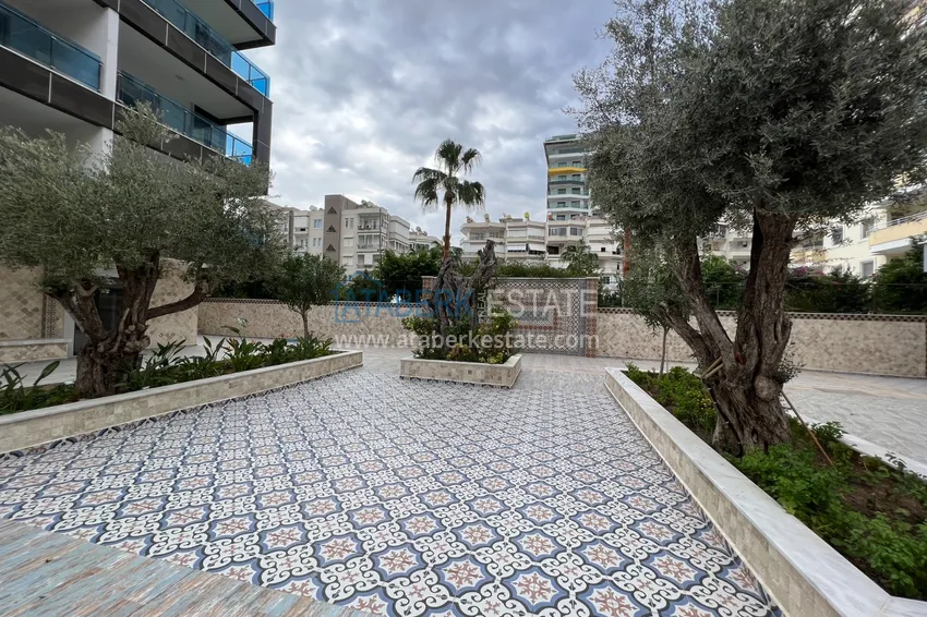 Квартира в Махмутларе с дизайнерским интерьером и прямым видом на море  5 