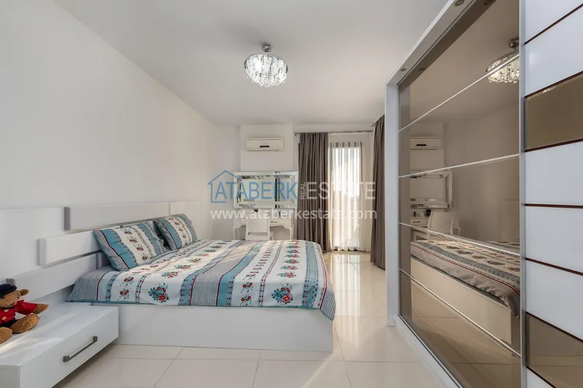 Приобрести Пентхаус-дуплекс в Кестеле меблированный с видом на море, горы и историческую крепость 5 