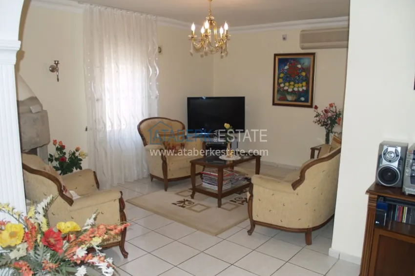 Приобрести Вилла в Алании, район Тюрклер с мебелью и бассейном на крыше 6 