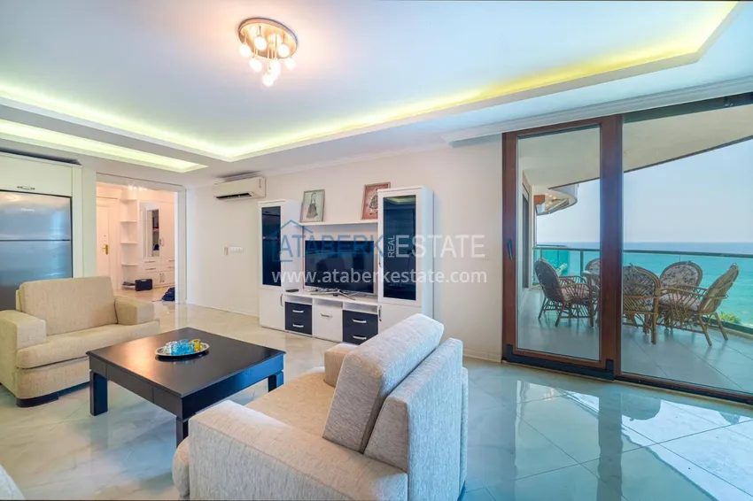 Приобрести Квартира в районе Оба с мебелью в комплексе на первой береговой 7 