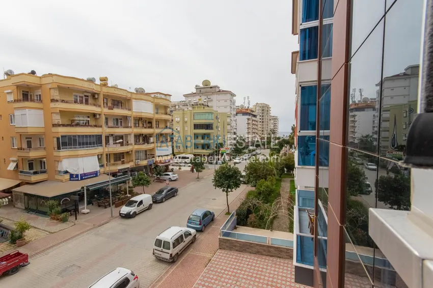 Приобрести Квартира в районе Махмутлар с мебелью и застекленными балконами в новом комплексе 8 