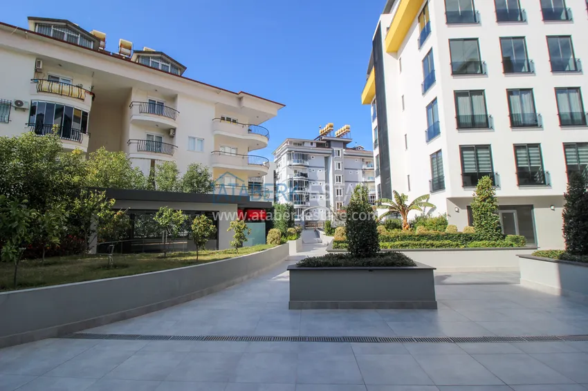 Офисное помещение в современном бизнес-центр в активном деловом районе города – Оба  7 