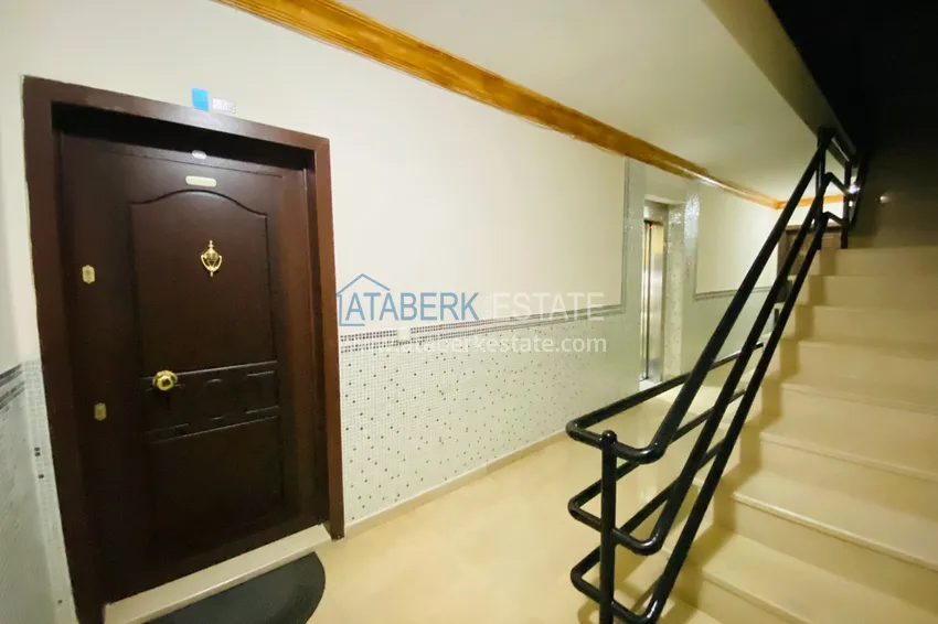 Приобрести Квартира в центре Алании с мебелью и видом на историческую крепость 1 