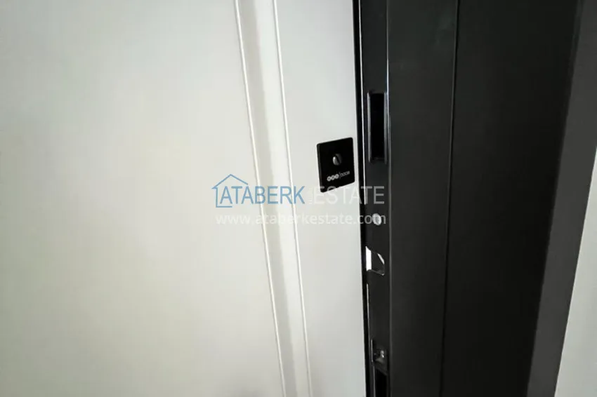 Приобрести Пентхаус в Алании – район Авсаллар в роскошной резиденции возле пляжа Инджекум 1 