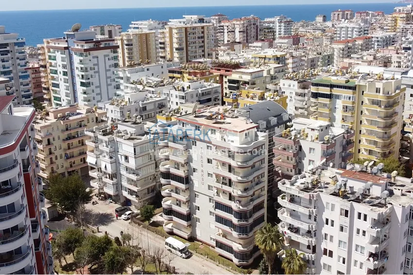 Квартира в Махмутларе с мебелью и видом на горы в благоустроенном комплексе 1 