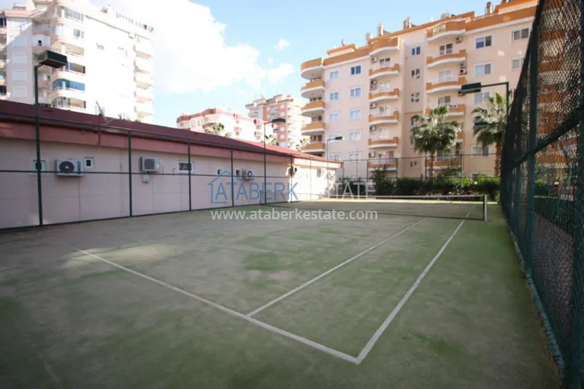 Квартира в Махмутларе с мебелью, в комплексе на первой линии 11 