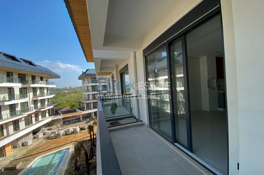 Приобрести Квартира в Оба с чистовой отделкой и видом на горы 11 