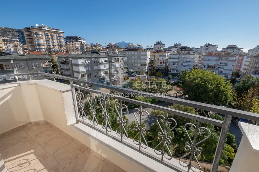 Приобрести Квартира в центре Алании меблированная с видом на горы и море 11 