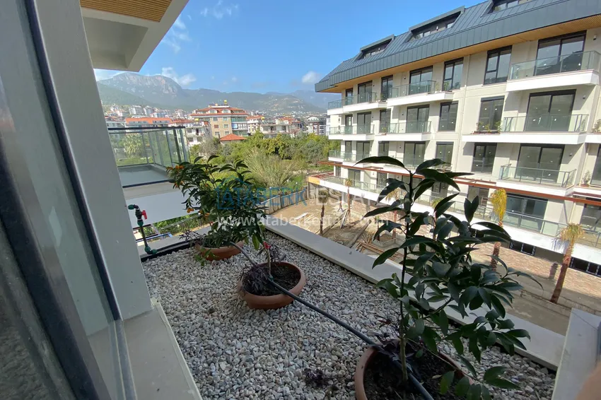 Приобрести Квартира в Оба с чистовой отделкой и видом на горы 12 