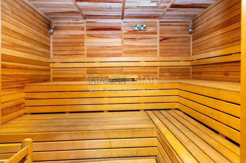 Квартира в Махмутларе с мебелью, в комплексе на первой линии 14 