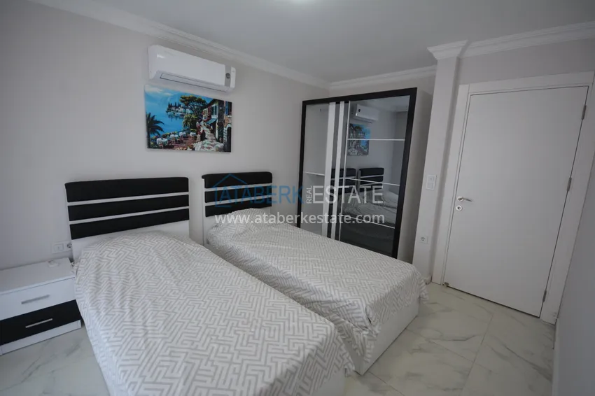 Приобрести Пентхаус в Махмутларе меблированный с видом на море в молодом комплексе 14 