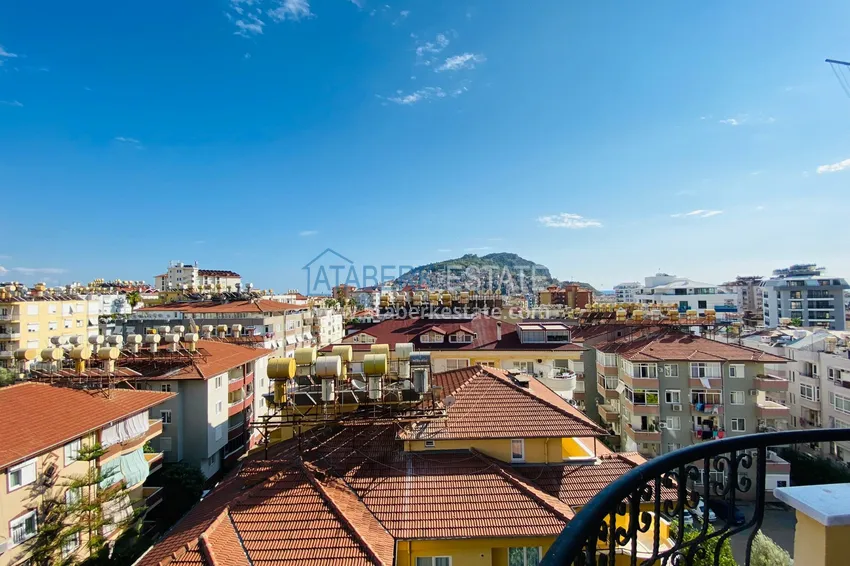 Приобрести Квартира в центре Алании с мебелью и видом на историческую крепость 19 