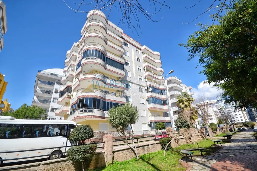 Квартира в Махмутларе с мебелью и видом на горы в благоустроенном комплексе 2 