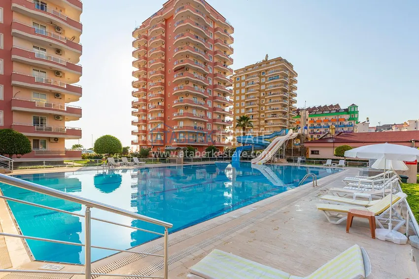 Квартира в Махмутларе с мебелью, в комплексе на первой линии 2 