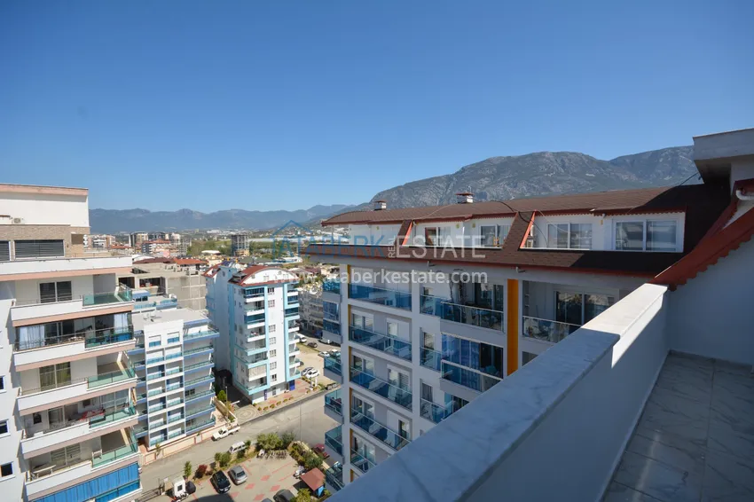 Приобрести Пентхаус в Махмутларе меблированный с видом на море в молодом комплексе 20 