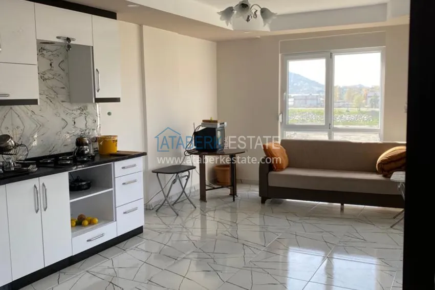 Приобрести Квартира в Газипаше трехкомнатная с мебелью и видом на горы 2 