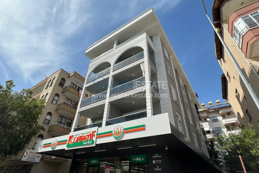 Квартира в центре Алании с чистовой отделкой и отдельной кухней - в новостройке 2 