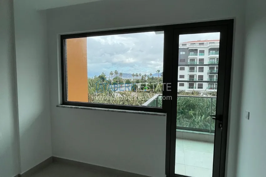 Приобрести Квартира в районе Кестель с чистовой отделкой на первой береговой линии 2 