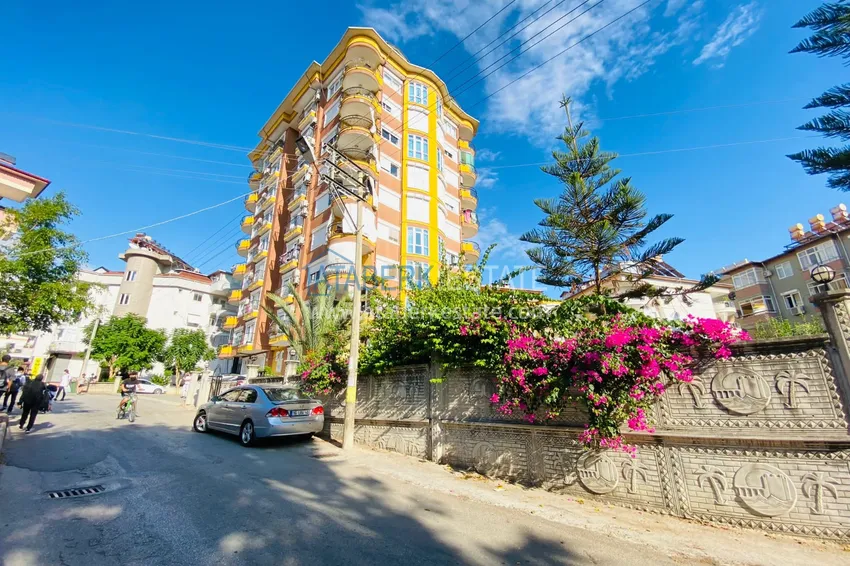 Квартира в центре Алании с мебелью и видом на историческую крепость 2 