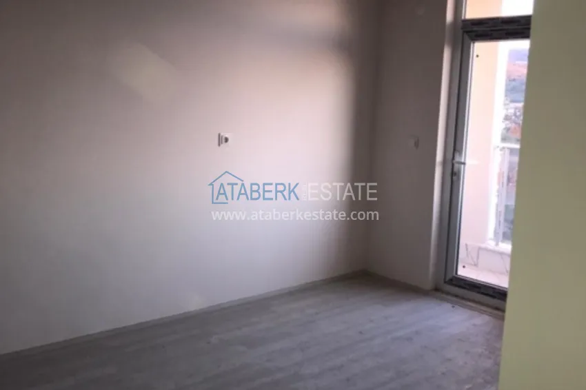 Приобрести Дуплекс в Газипаше с двумя спальными, чистовой отделкой и видом на море 2 