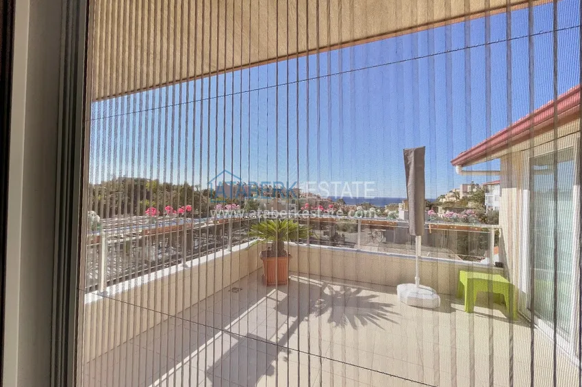 Приобрести Пентхаус в районе Кестель – с мебелью и открытым видом на море  35 