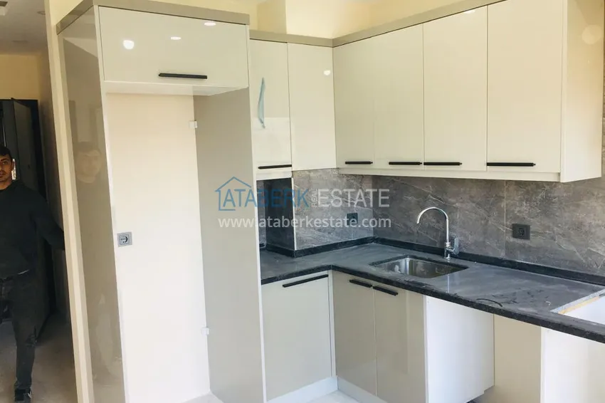 Приобрести Дуплекс в Газипаше с чистовой отделкой и видом на море в новом жилом комплексе 4 