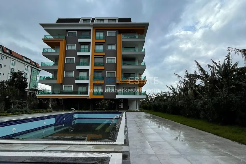 Квартира в районе Кестель с чистовой отделкой на первой береговой линии 4 