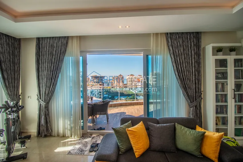 Приобрести Квартира меблированная с видом на горы и море в Махмутларе  5 